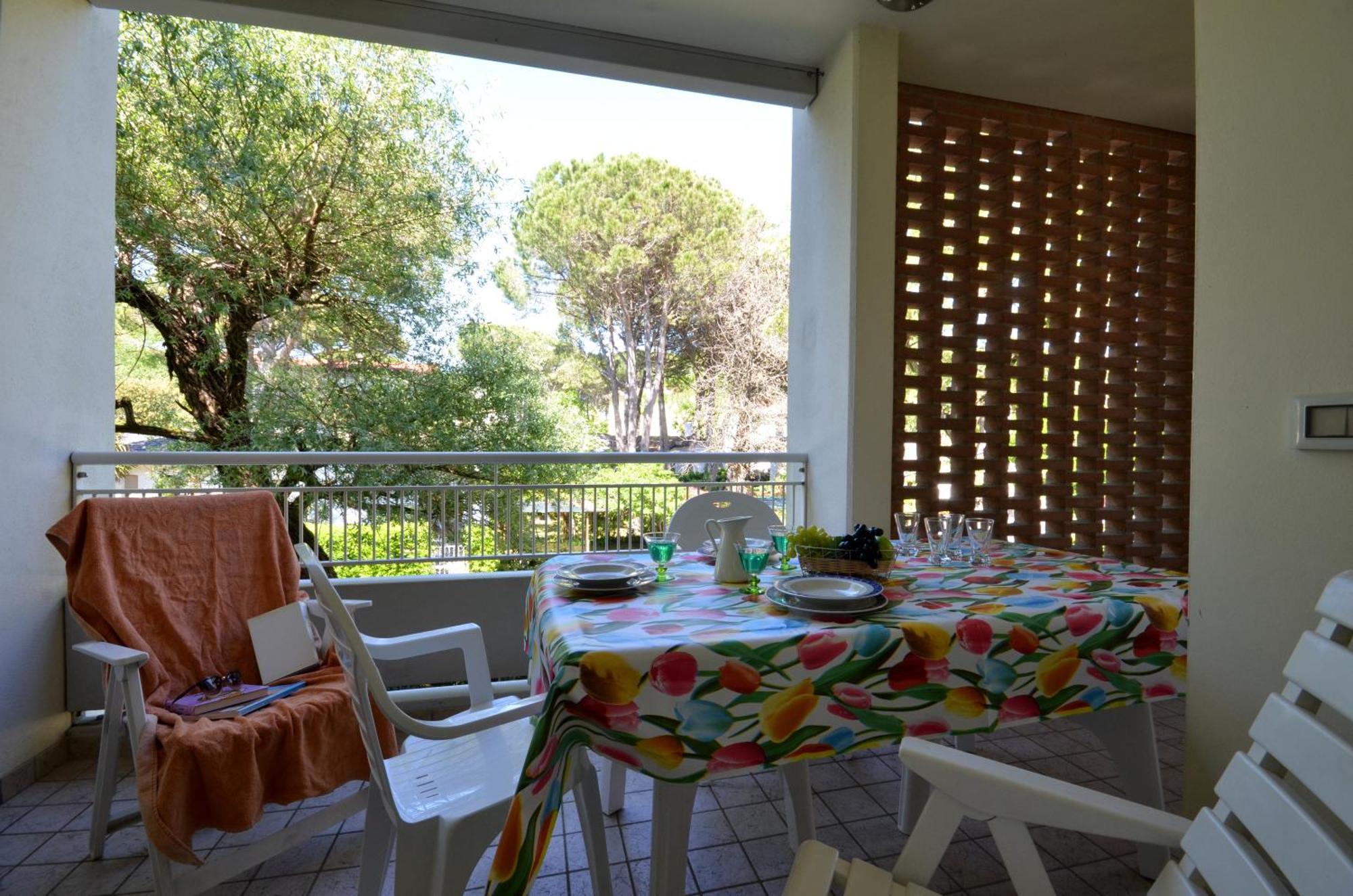 Residenza Le Acacie Apartment Bibione Luaran gambar